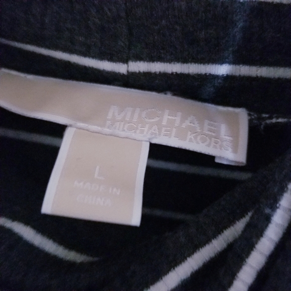 Michael Kors Striped Turtleneck Sweater - Picture 4 of 11